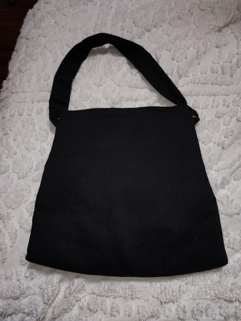 Elegant Vintage 1950's Black Coblentz Purse w/ Satin Lining and Gold Accent - Picture 12 of 12